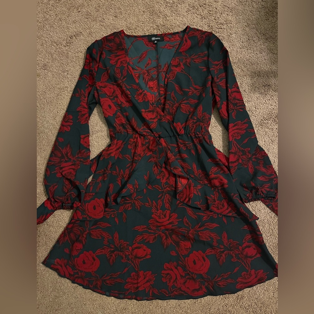 Uguest Red and Blue V-Neck Mini Dress SZ M